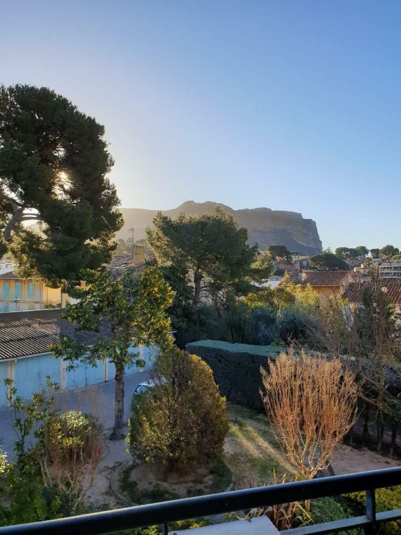 Le Mimosa Cassis Exterior foto