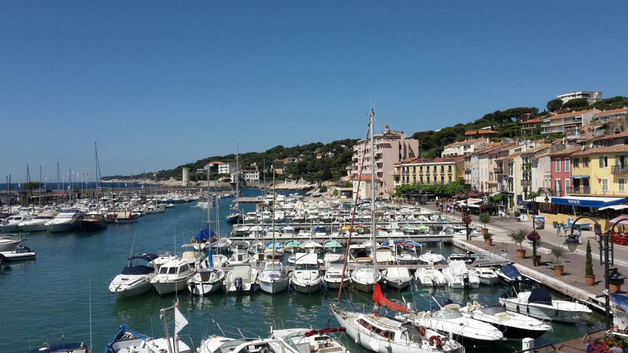 Le Mimosa Cassis Exterior foto